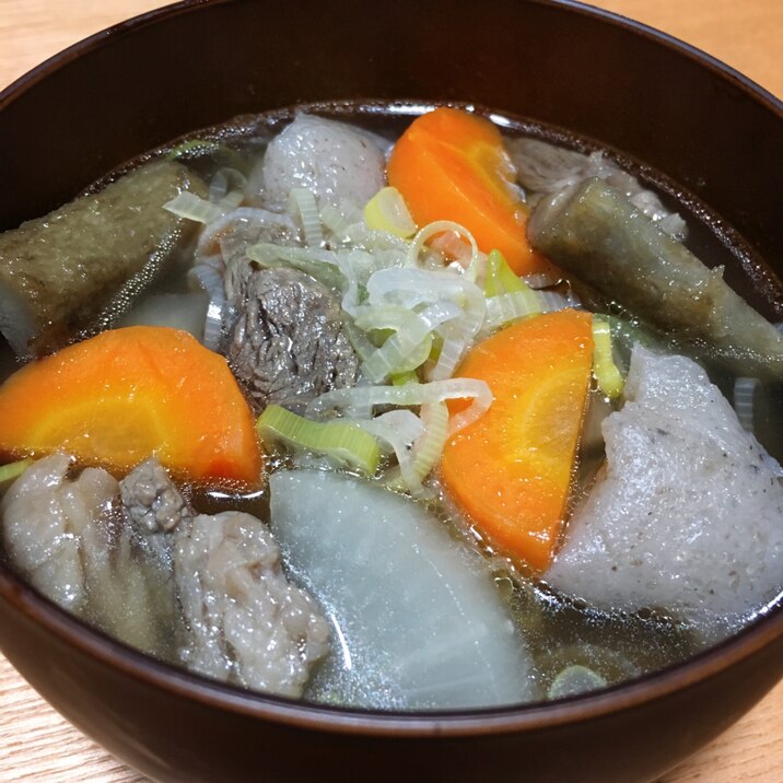 【野菜たっぷり】優しい味!牛すじと根菜の和風スープ